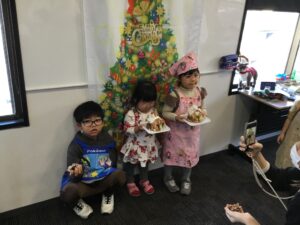 お菓子の家づくり